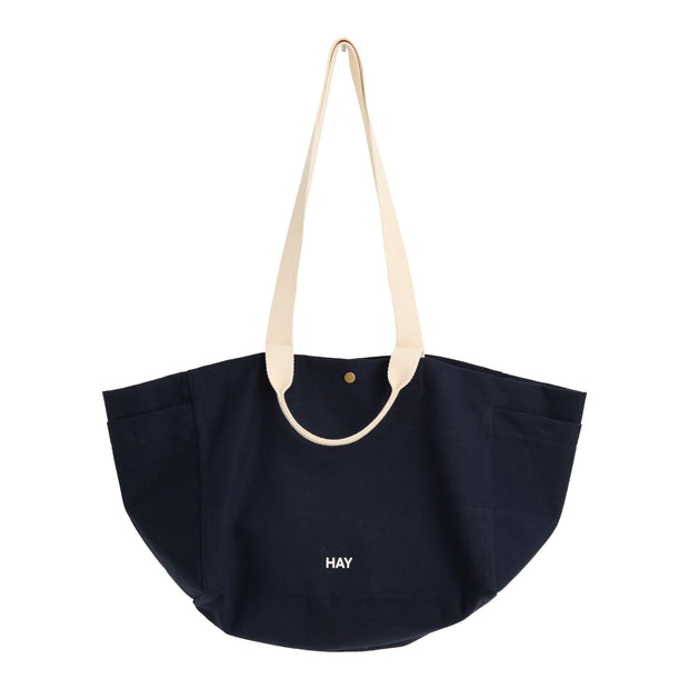 HAY Látková taška Weekend, Small, Midnight Blue - DESIGNSPOT