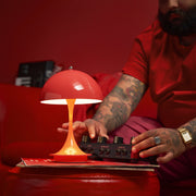 Louis Poulsen Přenosná lampa Panthella 160, Opaque indigo blue - DESIGNSPOT