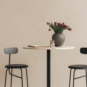 Audo Copenhagen Barová židle Afteroom Bar, Black Oak - DESIGNSPOT