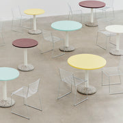 HAY Zahradní stůl Ceramic Ø90, Bordeaux - DESIGNSPOT