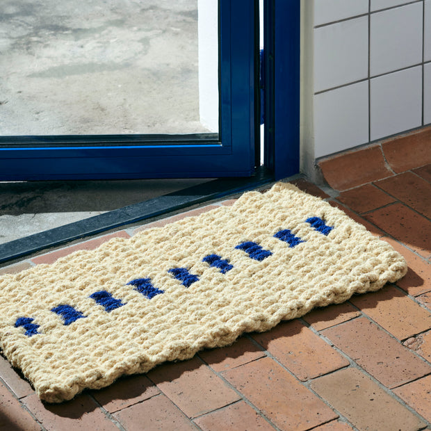 HAY Rohožka Coco, Wave, Brown and Navy - DESIGNSPOT