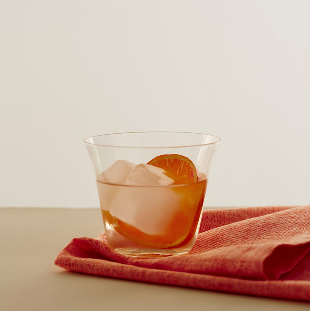 HAY Křišťálove skleničky Curve Tumbler, Clear - DESIGNSPOT