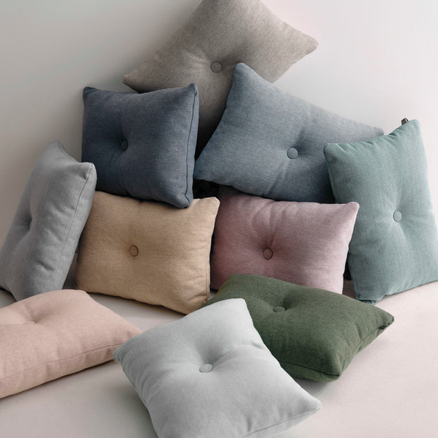 HAY Polštář Dot Linen, Pine Green - DESIGNSPOT