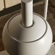 Louis Poulsen Stolní lampa FJ Elements, White - DESIGNSPOT