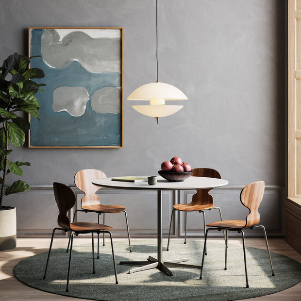 Fritz Hansen Závěsná lampa Clam Ø55 - DESIGNSPOT