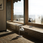 Louis Poulsen Stolní lampa FJ Elements, White - DESIGNSPOT
