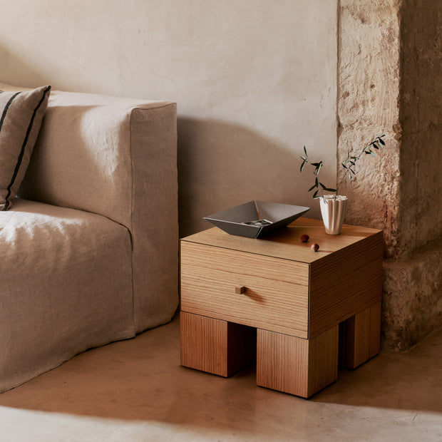 Ferm Living Váza Dedali, H18, Off-White - DESIGNSPOT