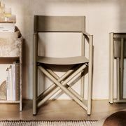 Ferm Living Skládací židle Voya, Cashmere - DESIGNSPOT