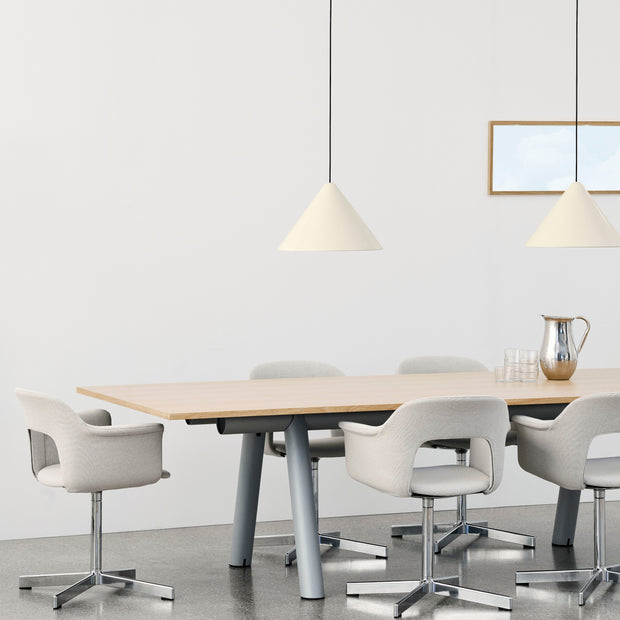 HAY Závěsná lampa Compass Adjustable, 430, Oyster White - DESIGNSPOT