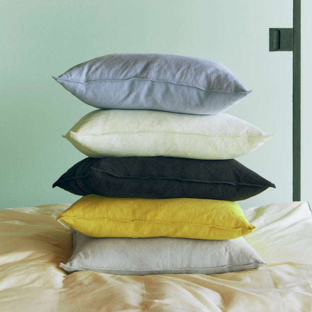 HAY Polštář Linen, 60, Light Blue - DESIGNSPOT