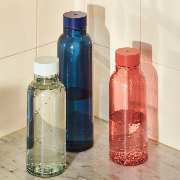 HAY Láhev na vodu Miz 0,54l, Ice-Blue - DESIGNSPOT