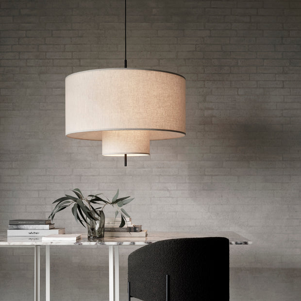 New Works Stolní lampa Margin, Black / Beige - DESIGNSPOT