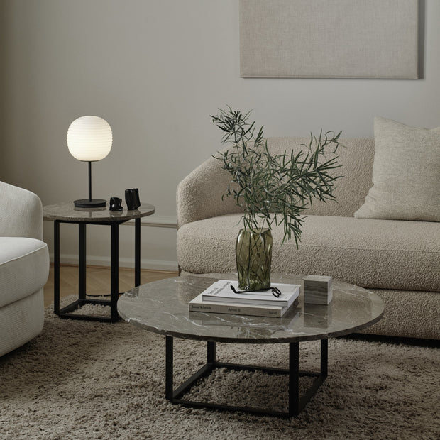 New Works Konferenční stolek Florence Ø90, Black / Gris du Marais Marble - DESIGNSPOT