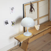 Louis Poulsen Stolní lampa Panthella 250, Pale blue opal acryl - DESIGNSPOT