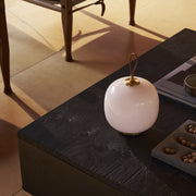 Louis Poulsen Přenosná lampa VL 45 Radiohus, Brass / White Opal - DESIGNSPOT