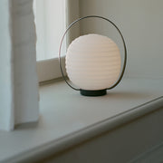 New Works Přenosná lampa Lantern, White Opal - DESIGNSPOT