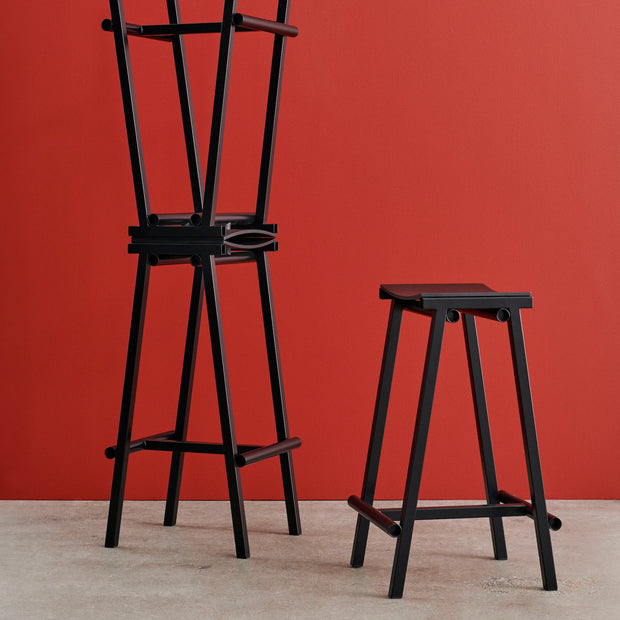 Hay Barová stolička Taburete 8 Bar Stool, High, Black - DESIGNSPOT