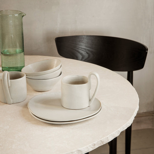 ferm LIVING Jídelní stůl Mineral, Black - DESIGNSPOT