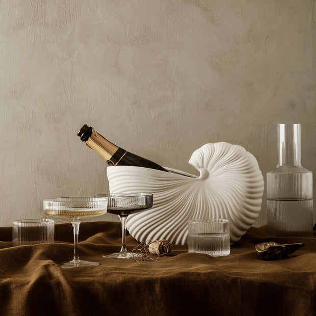 Ferm Living Skleničky na bílé víno Ripple, Clear, sada 2 kusů - DESIGNSPOT