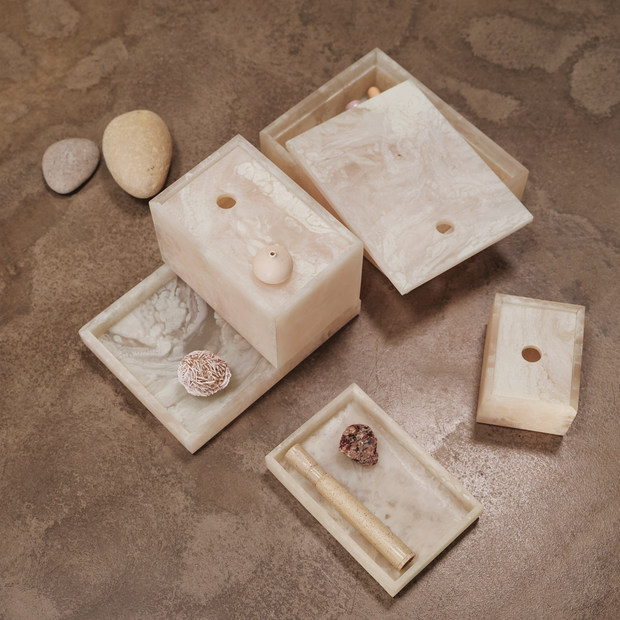 Ferm Living Úložný box Mist Box, L, Pearl - DESIGNSPOT