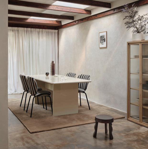 Ferm Living Vitrína Reed, Natural Oak - DESIGNSPOT