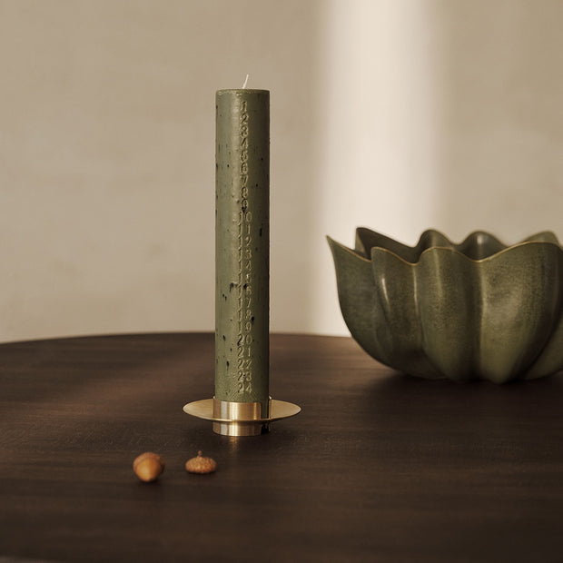 Ferm Living Adventní svíčka Mura, Artichoke Green - DESIGNSPOT