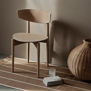 ferm LIVING Jídelní židle Herman Wood, Tonus, Oak / Tan - DESIGNSPOT