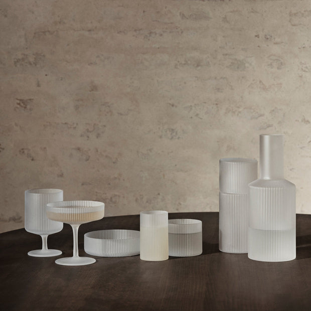 Ferm Living Skleničky na bílé víno Ripple, Clear, sada 2 kusů - DESIGNSPOT