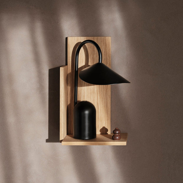 Ferm Living Přenosná lampa Arum, Black - DESIGNSPOT