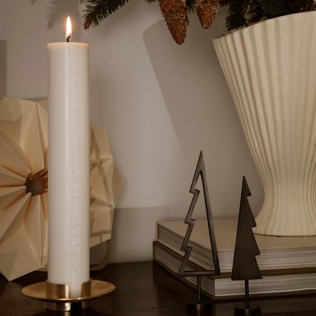Ferm Living Svícen Block, Black Brass - DESIGNSPOT