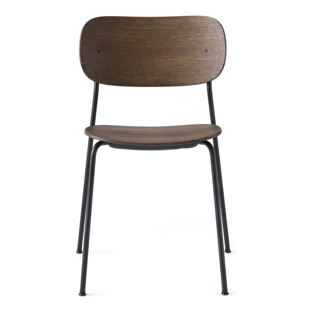 Audo Copenhagen Jídelní židle Co, Black / Dark Oak - DESIGNSPOT