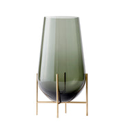 Audo Copenhagen Váza Echasse M, Smoke / Brushed Brass - DESIGNSPOT