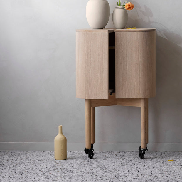Northern Minibar Loud, Smoked Oak / Alu Front - DESIGNSPOT
