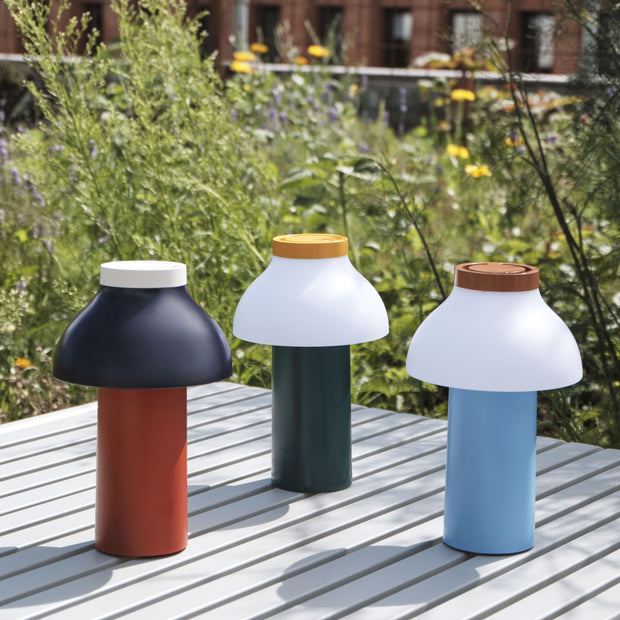 HAY Přenosná lampa PC Portable, Dusty Red - DESIGNSPOT