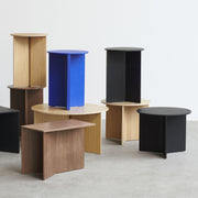 HAY Odkládací stolek Slit Wood, High Vivid Blue - DESIGNSPOT