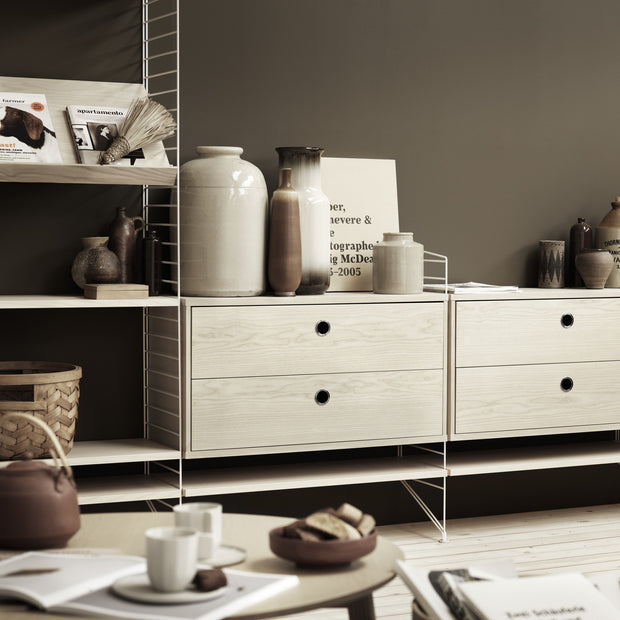 String Police na časopisy Magazine Shelf 58 x 30, Ash - DESIGNSPOT