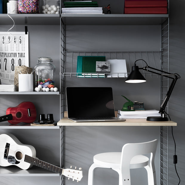 String Drátěná police na časopisy Wire Shelf 78 x 30, Black - DESIGNSPOT